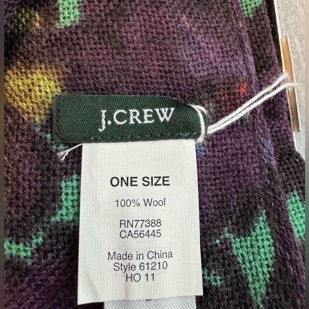 NWT J. Crew women’s wool scarf purple floral - Picture 3 of 5
